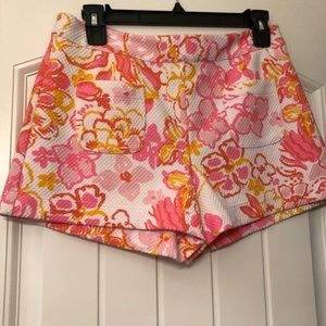 BNWT Lilly Pulitzer shorts !!!